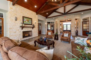 Apartments For Rent in Katy, TX - Clubhouse Interior Seating Area with Fireplace     